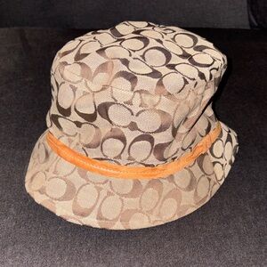 Coach Bucket Hat Size M/L